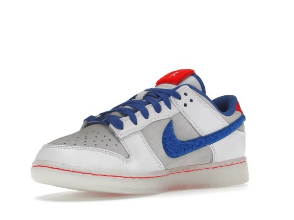 DNK LOW RETRO PRM YEAR OF THE RABBIT WHITE RABBIT