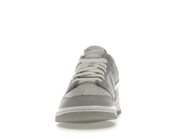 DNK LOW TWO TONED GREY