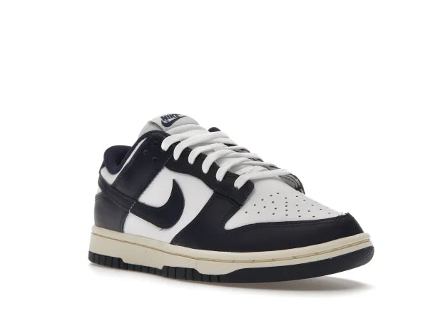 DNK LOW VINTAGE NAVY