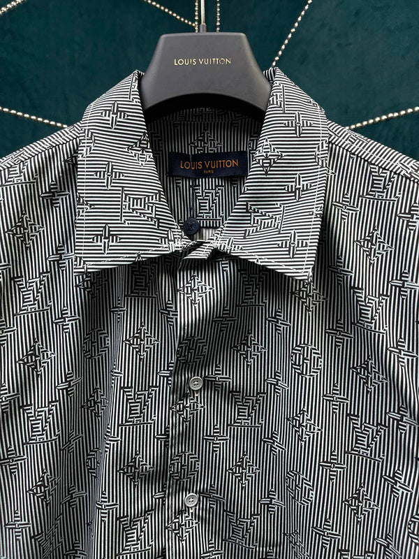 LV Shirt 102214