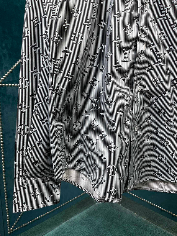 LV Shirt 102214
