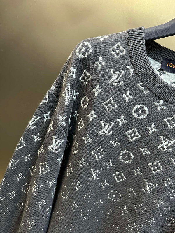 LV shirt 122380