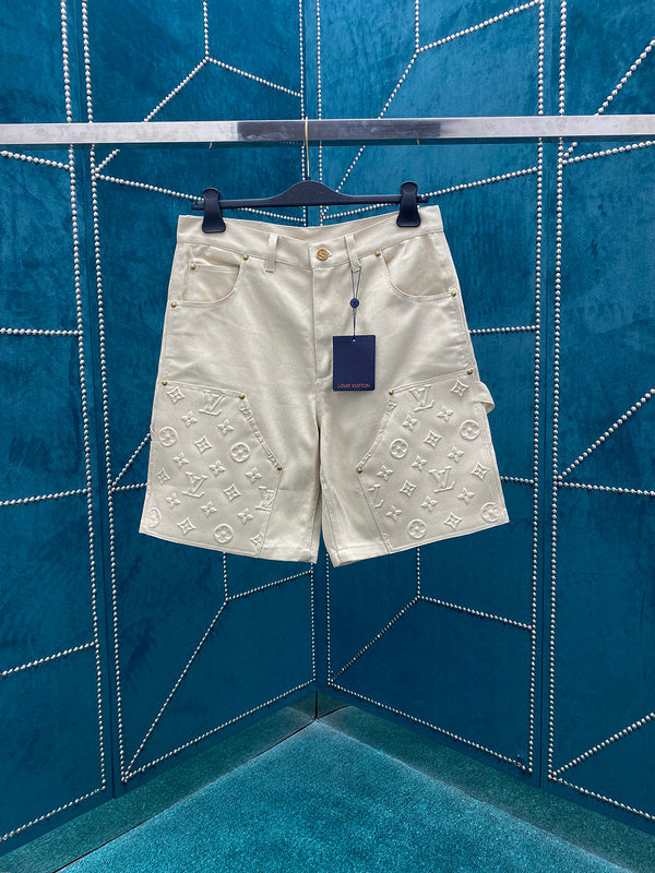LV shorts 041011