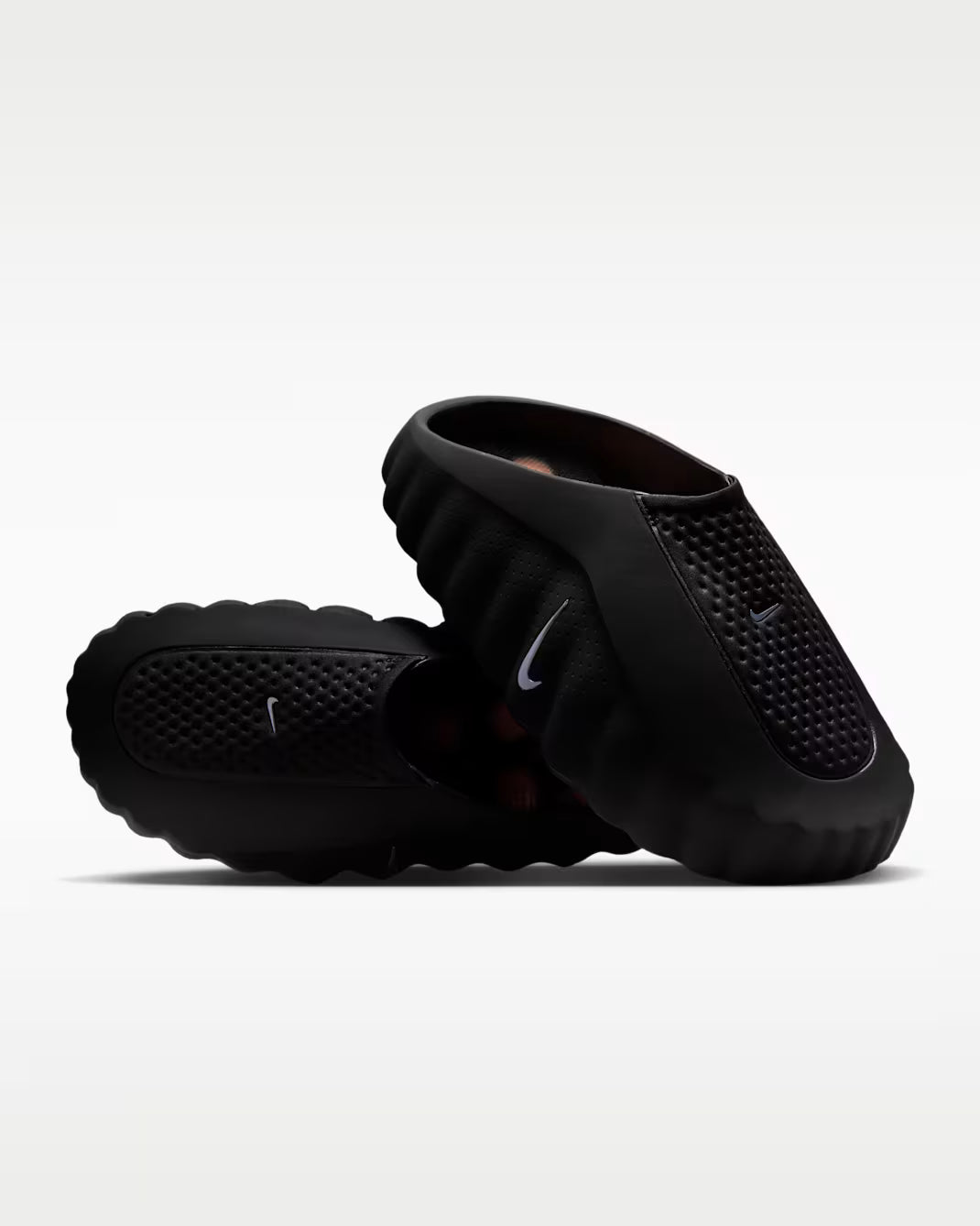 Nike Mind 001 Men's Pregame Mules (Black)