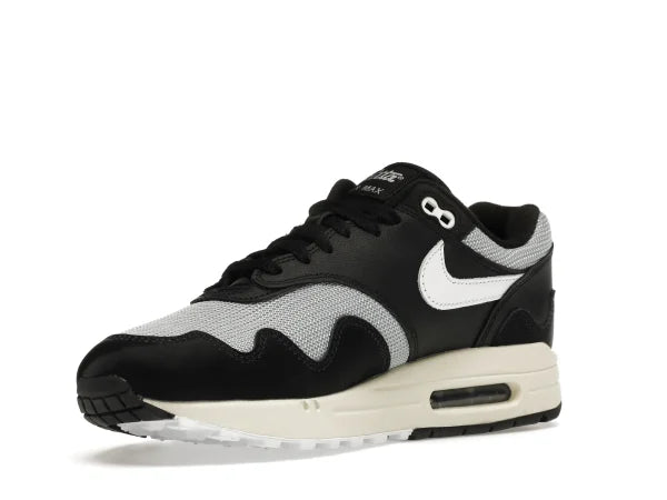PATTA X AIR MAX 1 LANDED BLACK WHITE
