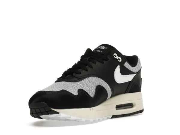 PATTA X AIR MAX 1 LANDED BLACK WHITE