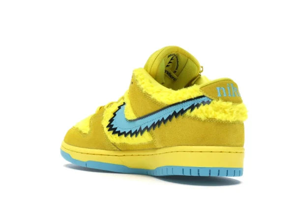 SB DNK LOW GRATEFUL DEAD BEARS OPTI YELLOW