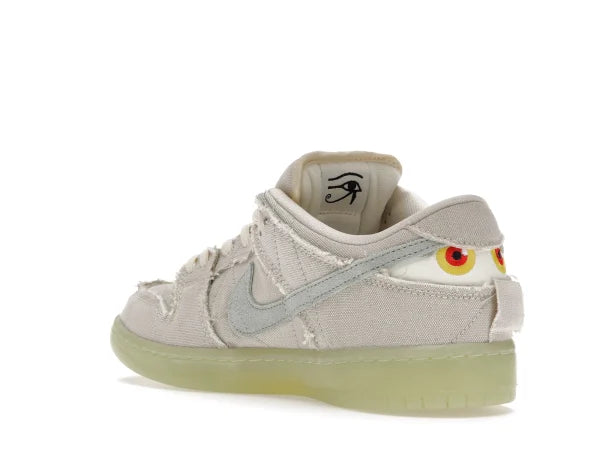 SB DNK LOW MUMMY