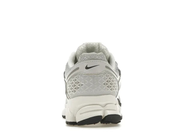 ZOOM VOMERO 5 PHOTON DUST METALLIC SILVER