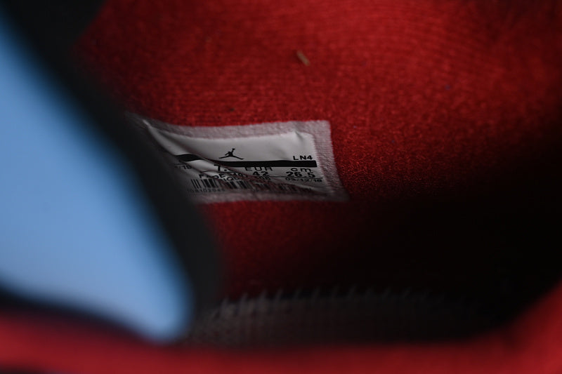 Travis Scott x Air Jordan 4 - “Cactus Jack Houston Oilers”