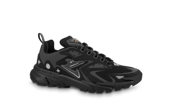 LV RUNNER TATIC BLACK GREY