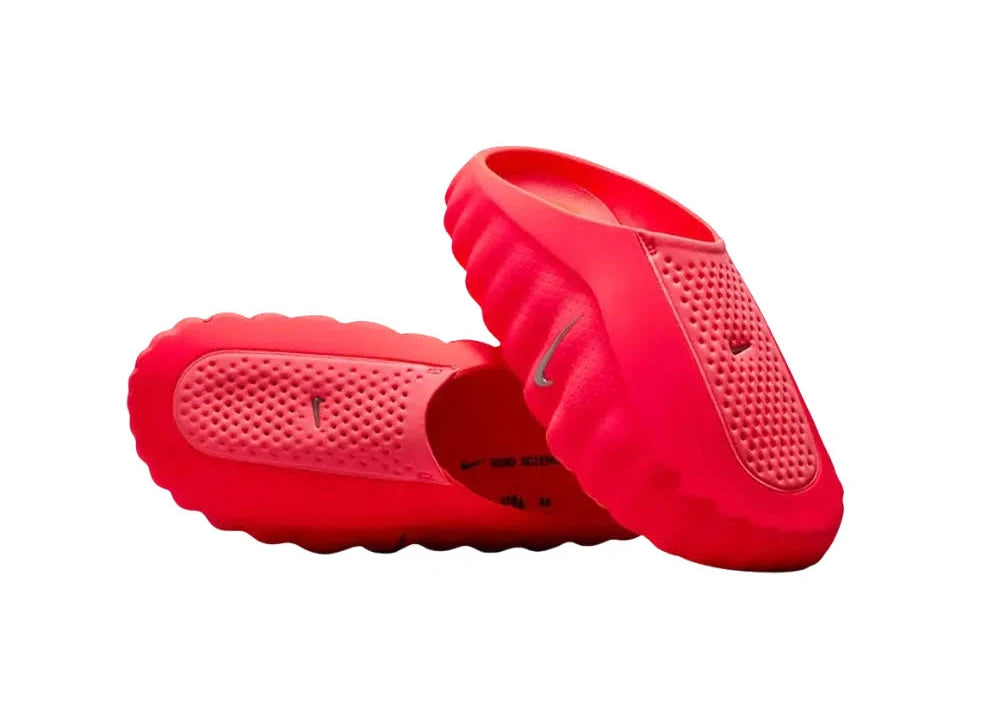 Nike Mind 001 Men's Pregame Mules (Red)