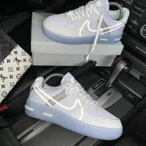 Airforce 1 react ice white