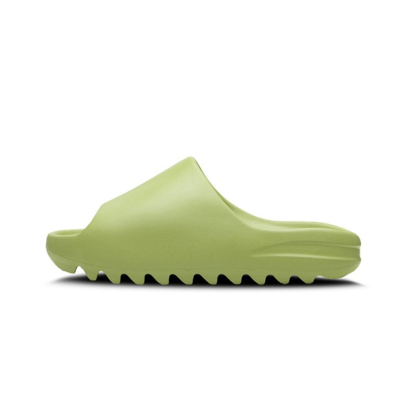 ADIDA S YEEZY SLIDE RESIN