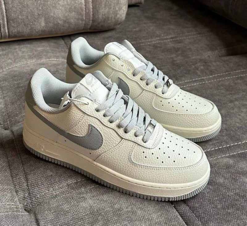 Air force 1 07 low dark grey white sail