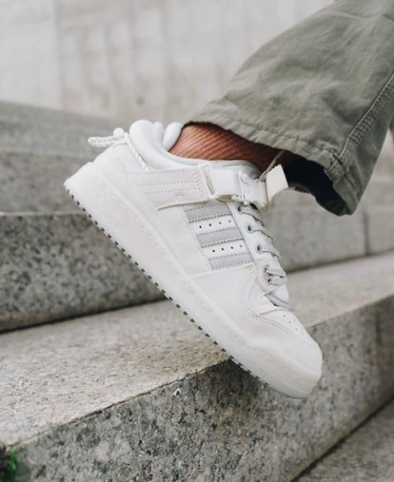bad bunny full white