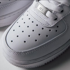 Nik Airforce 1 first leather ua mens with bag keychain bottle lace