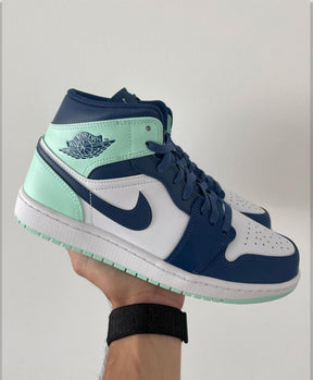 Air Jordan 1 Mid "Blue Mint"