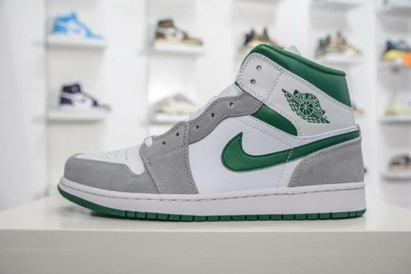 Air Jordan 1 Mid SE Grey Pine Green