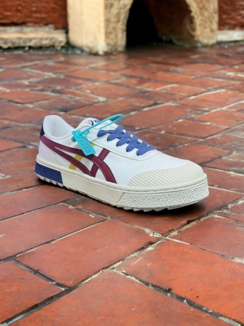 Asicss court trail white red fix