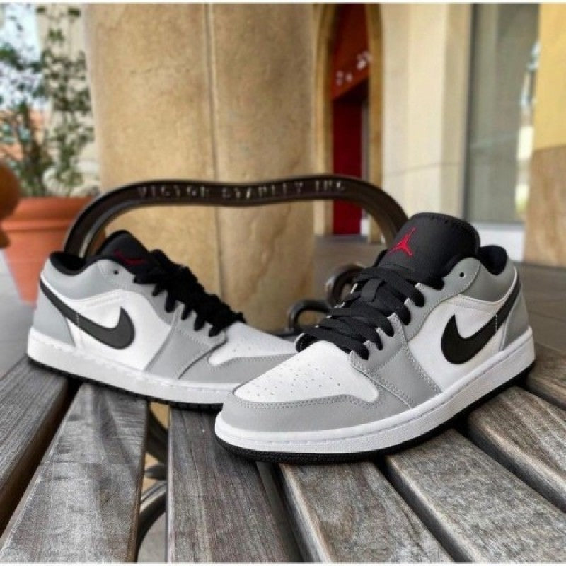 Air JORDAN RETRO 1 SMOKE GREY SHORT