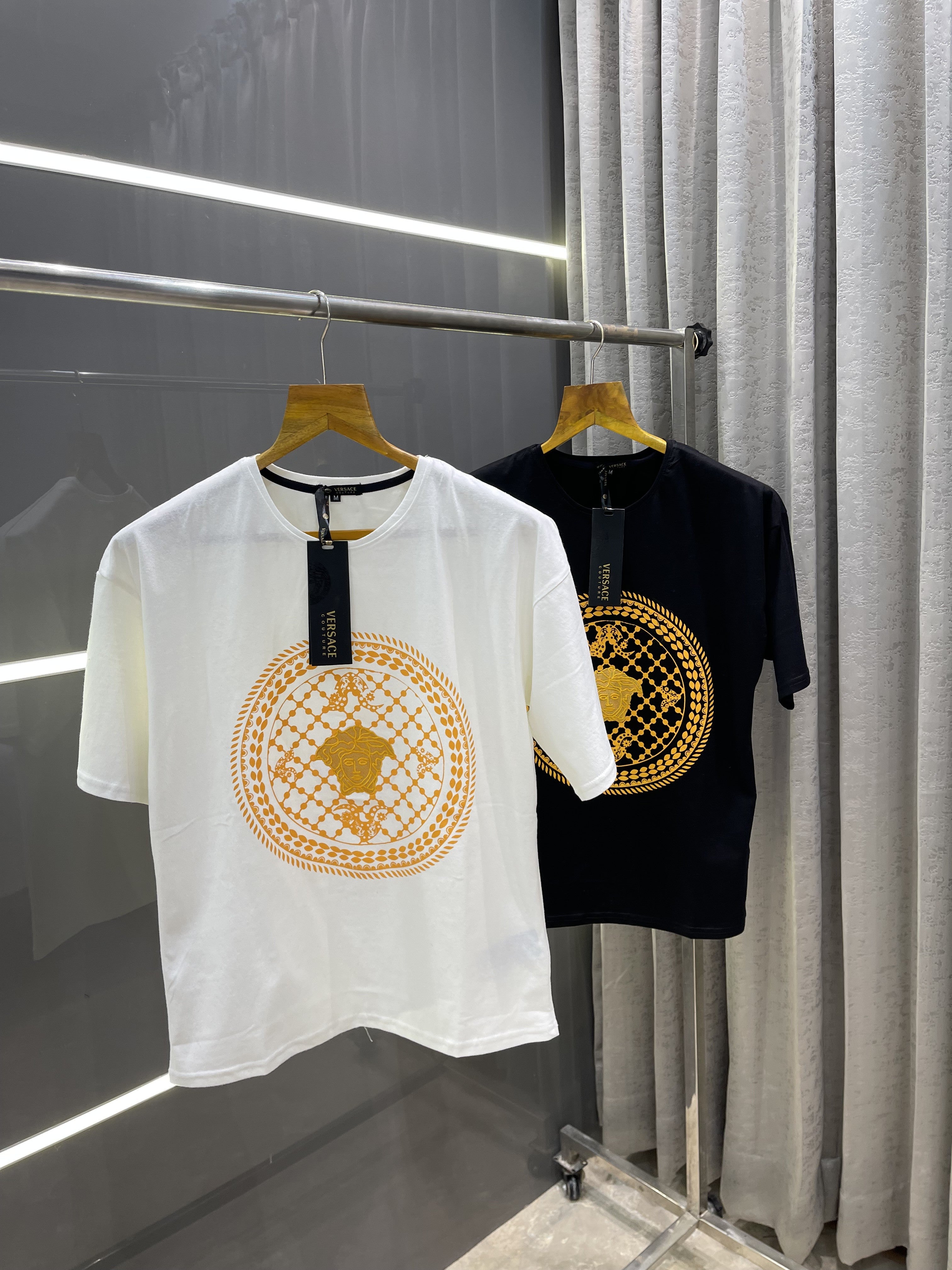 VERSACE WHITE PRINTED PREMIUM OVERSIZED T-SHIRT