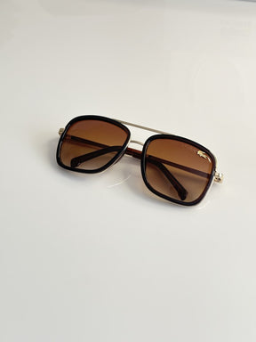 Lacoste 143 Gold Brown