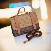 LOUI  S VITTON evening massenger bag with box edition (LV 1186)