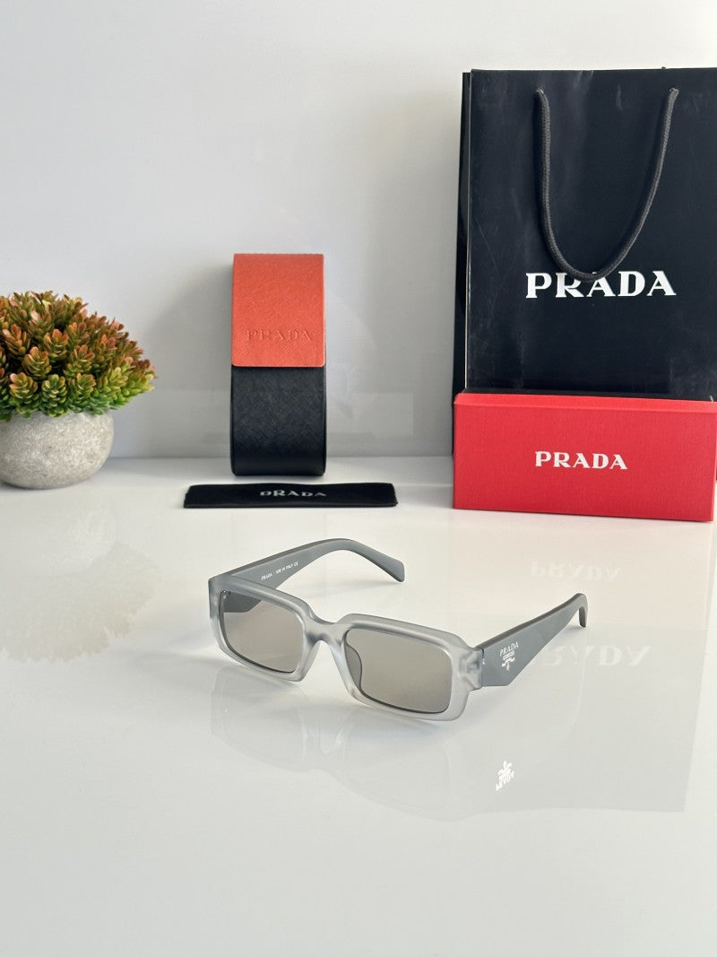 Prada 09 Grey