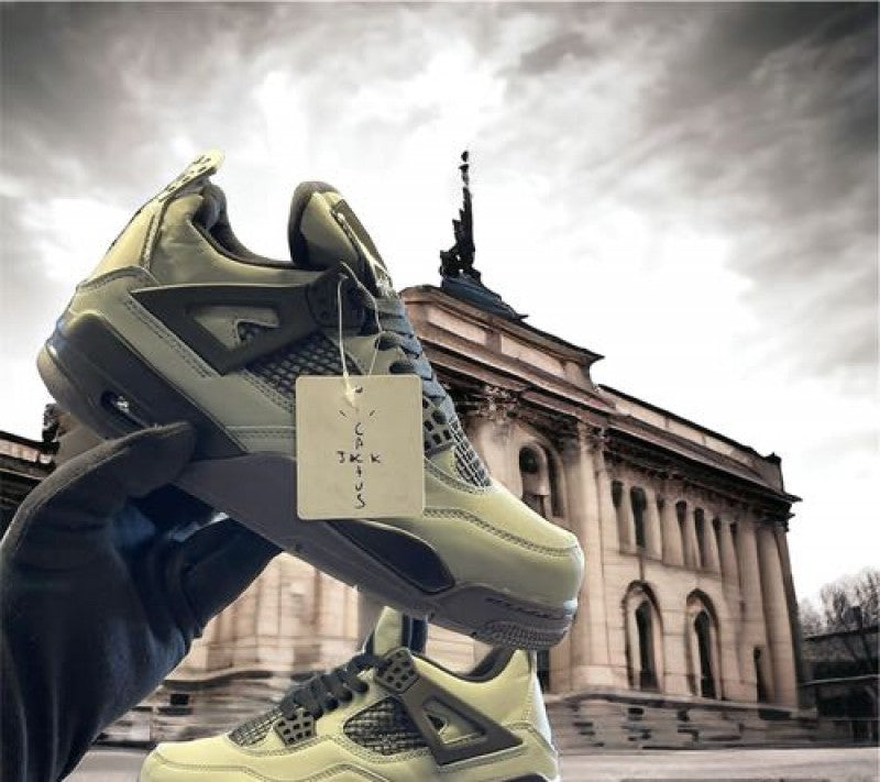 Nike TRAVIS SCOTT NEW Air JORDAN 4 OLIVE