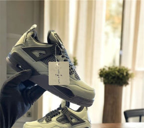 Nike TRAVIS SCOTT NEW Air JORDAN 4 OLIVE