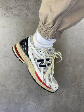 New Balance 1906R Sea Salt Eclipse True Red