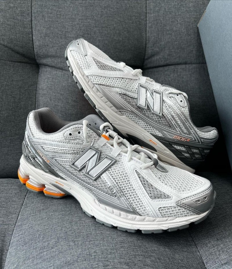 New balance 1906R Silver Orange