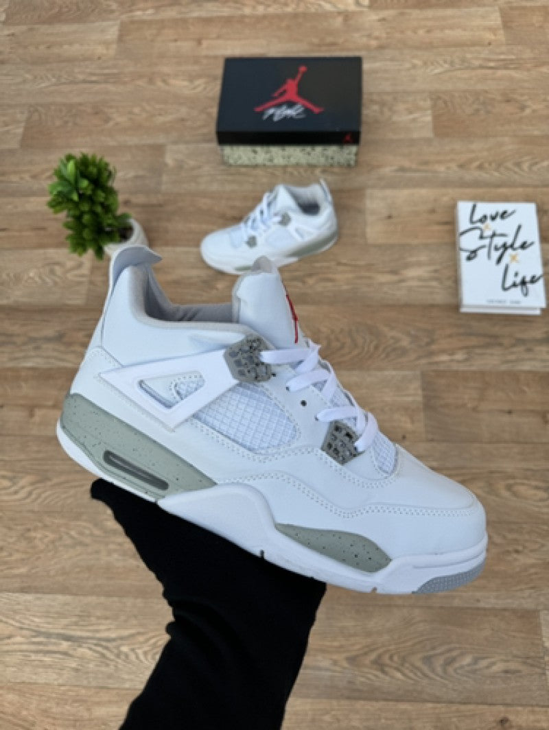 Air JORDAN RETRO 4 OREO Sale