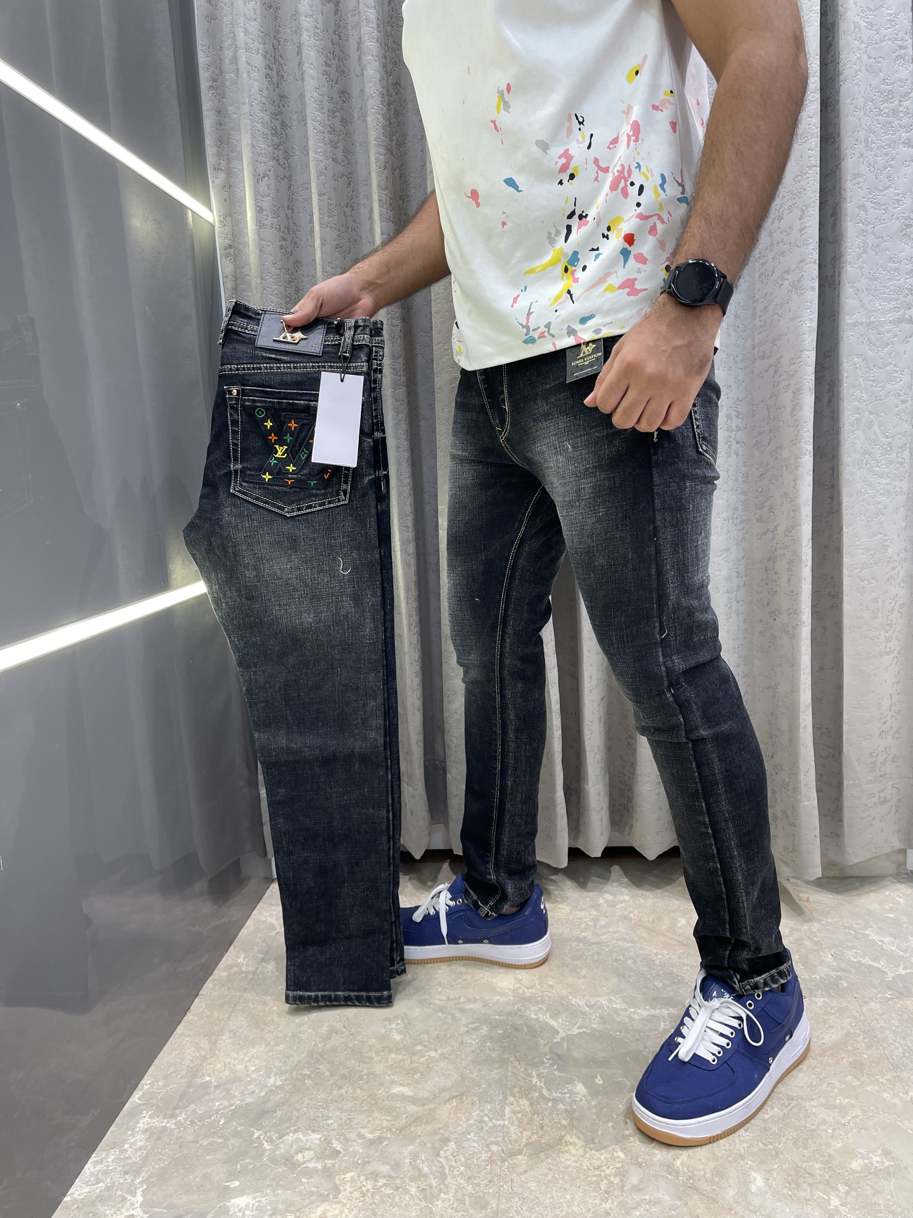 LOUIS VUITTO N BLACK EMBOSSED PRINT PREMIUM DENIM