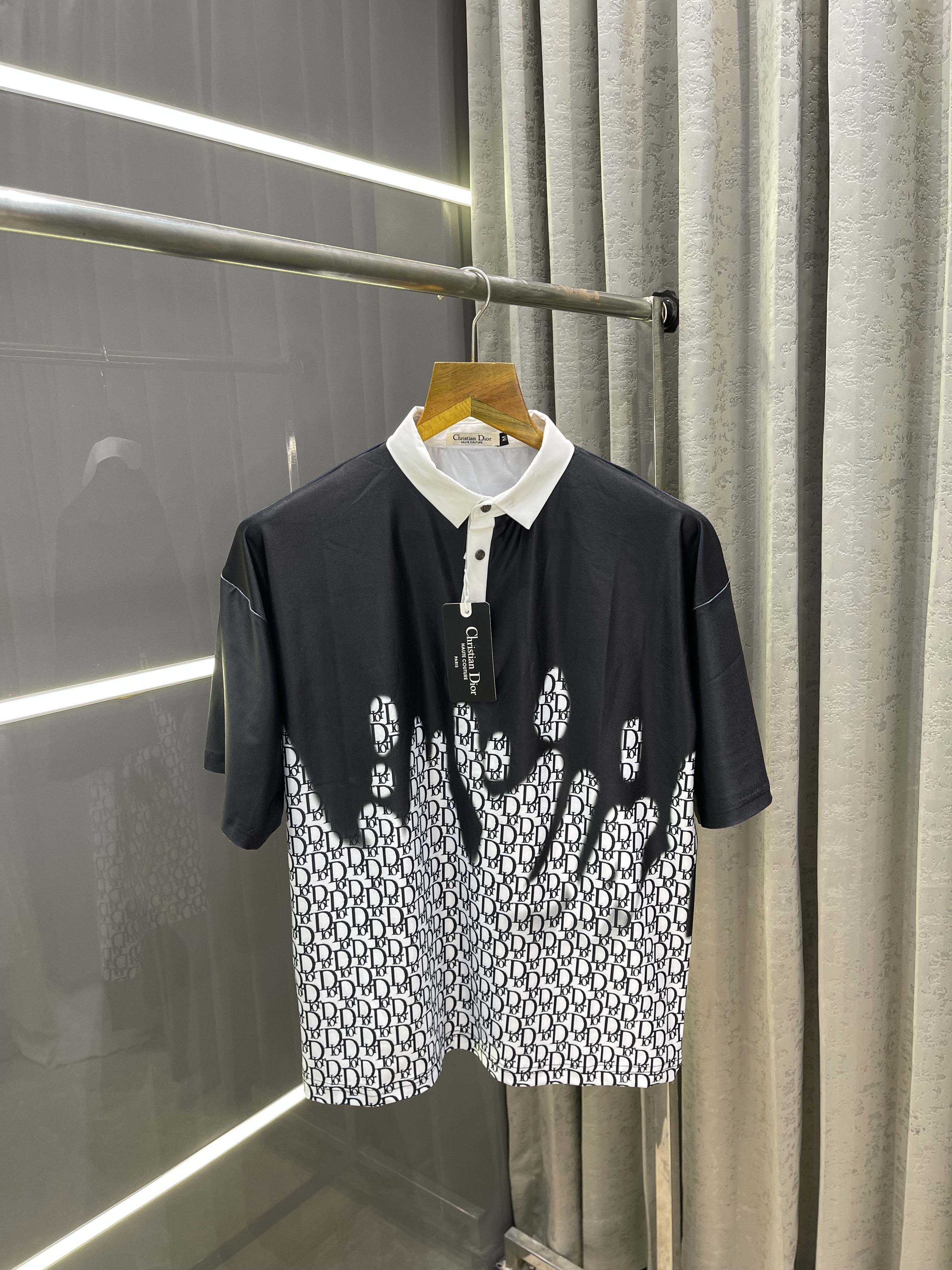 DIO.R BLACK WHITE MONOGRAM PRINT OVERSIZED POLO T-SHIRT