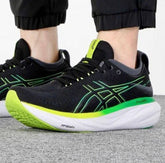 ASICS Gel nimbus 25 black l green