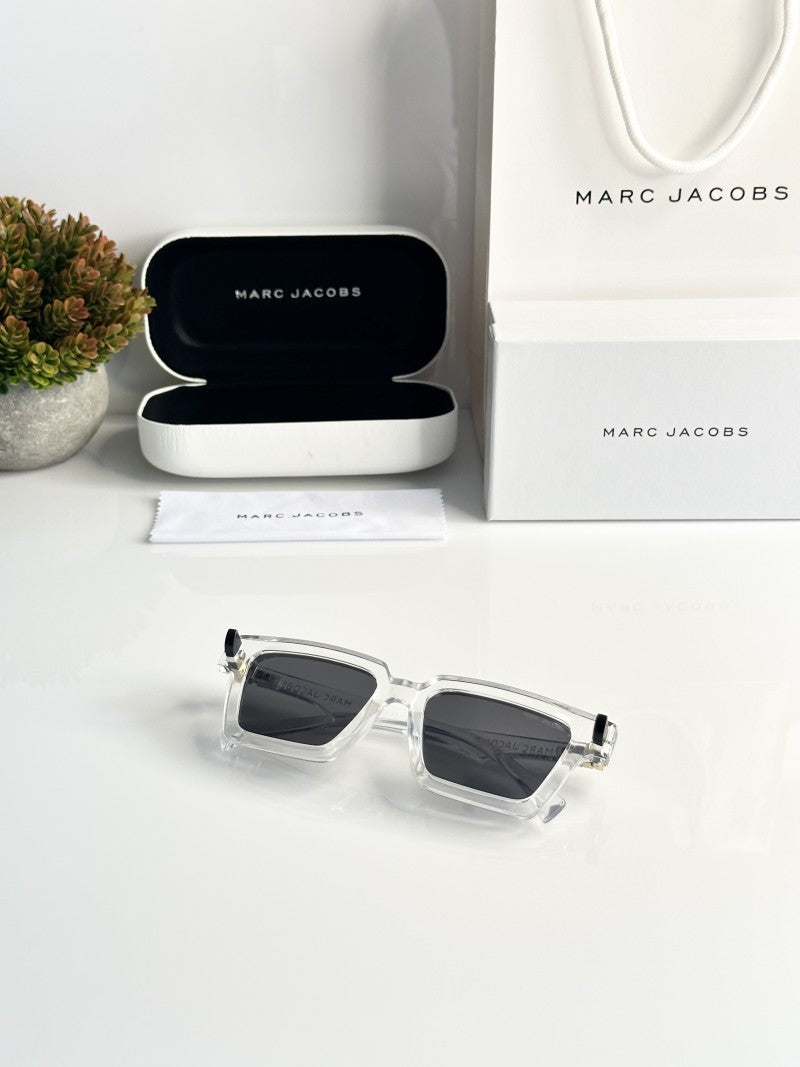 Marc Jacobs 8777 Water Black