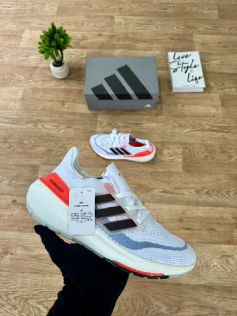 ADIDASS ULTRA BOOST 2023 white