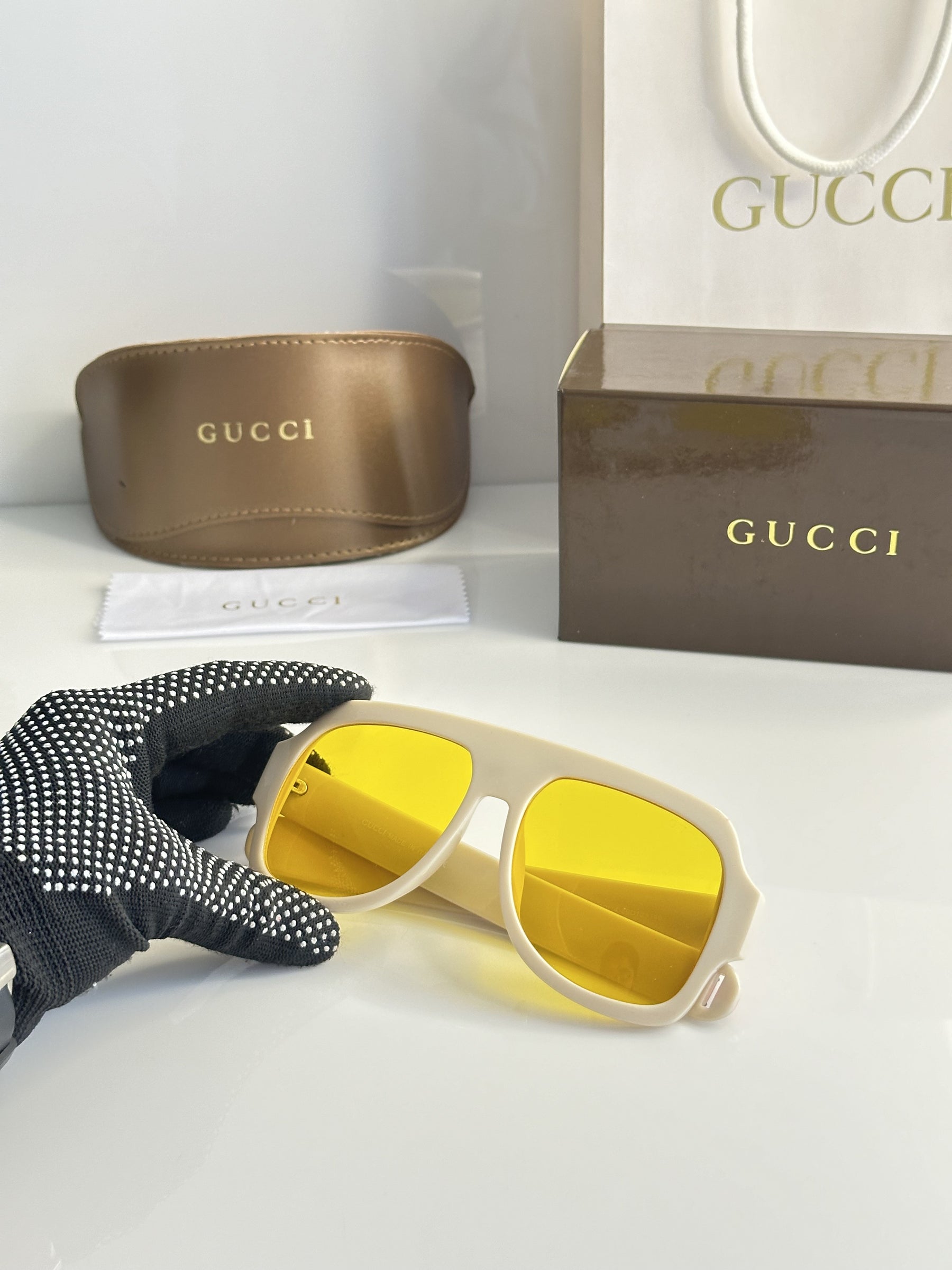 Gucci 0255 Cream Yellow