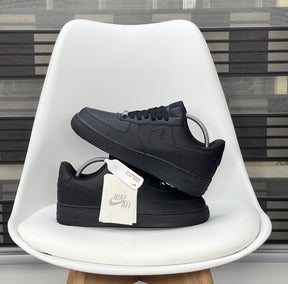 Nik ee Airforce 1 Black SEMI UA with DUST BAG