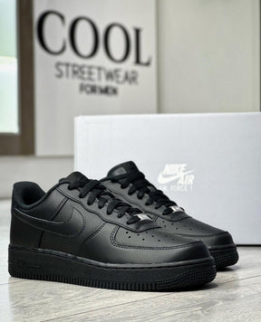 Nik ee Airforce 1 Black SEMI UA with DUST BAG