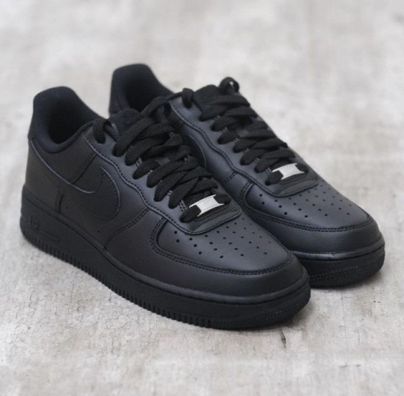 Nik ee Airforce 1 Black SEMI UA with DUST BAG