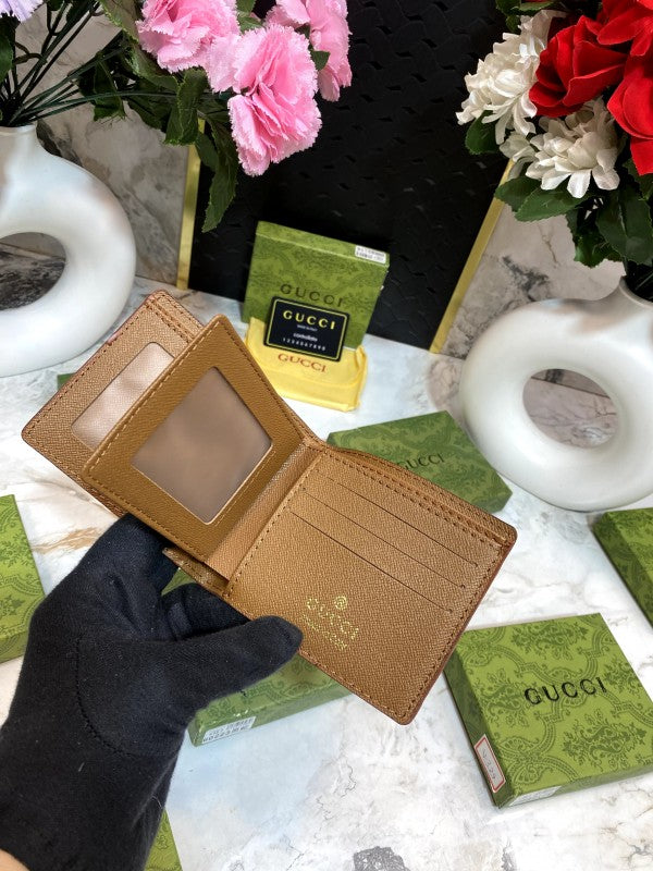 GUCCCI WALLET V472