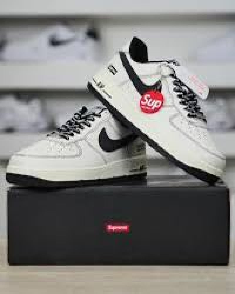 Nike Air force 1 x Supreme