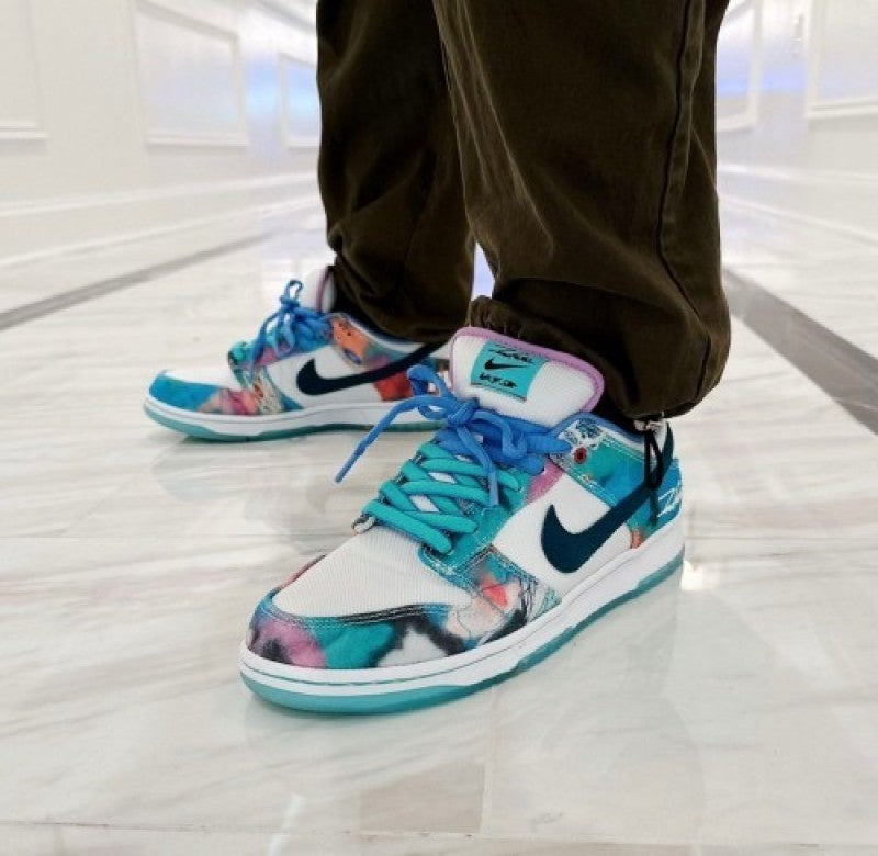 Nikee SB Dunk Low FUTURA LABORATORIES