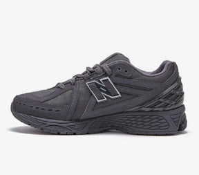 New balance 1906r cordura charcoal grey