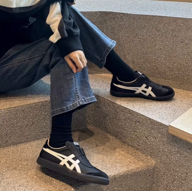 Tiger Tokuten Slip on Black Mens fix