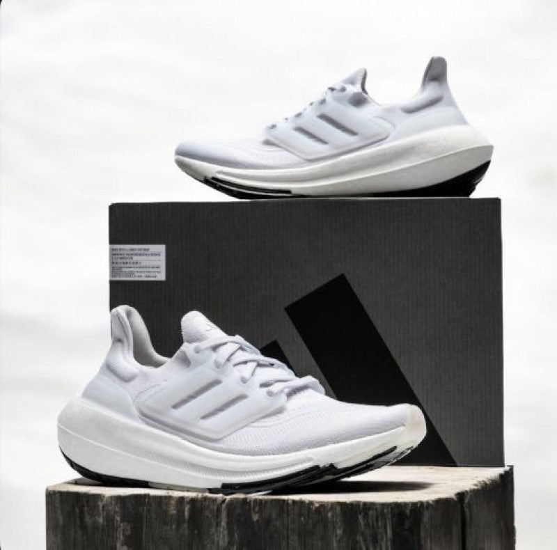 ADIDASS ULTRA BOOST 21 FULL WHITE