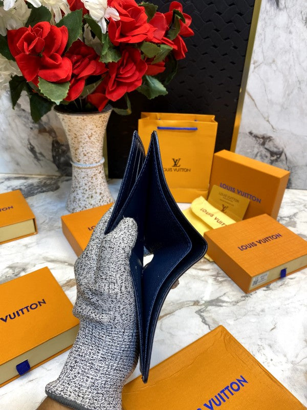 LOUIS VUITTON WALLET V517